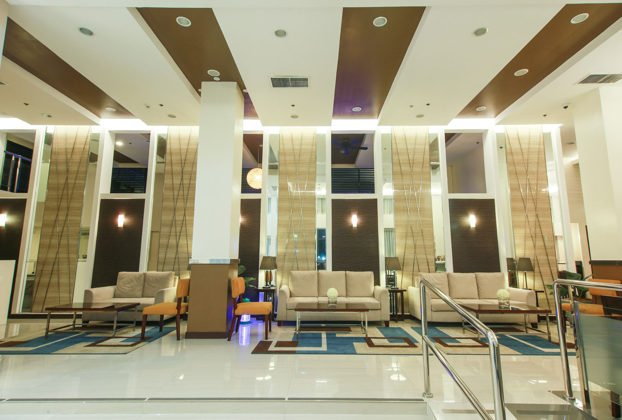 Prime City Resort Hotel Анхелес Экстерьер фото