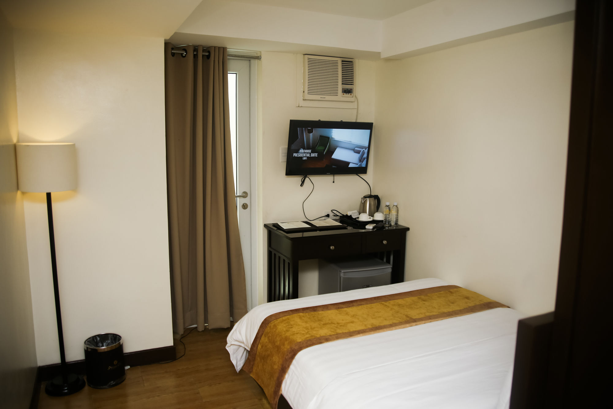 Prime City Resort Hotel Анхелес Экстерьер фото